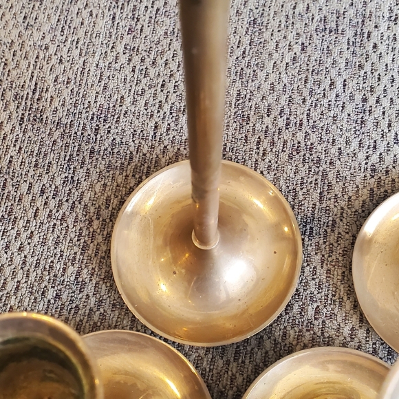 Vintage Set of 5 Gold Toned Candle Holders Made in India - Picture 5 of 12